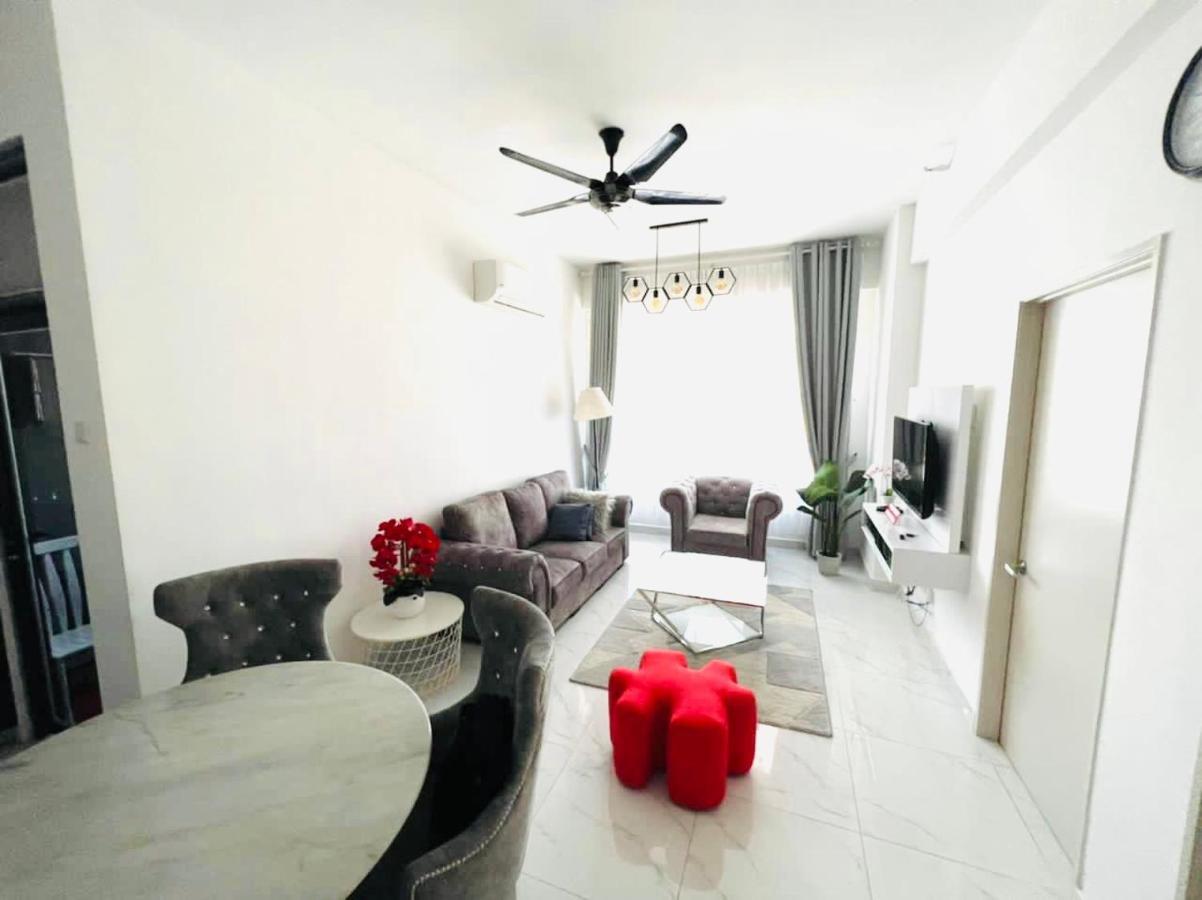 Deena Suite At Troika ,Кота Бару Екстериор снимка